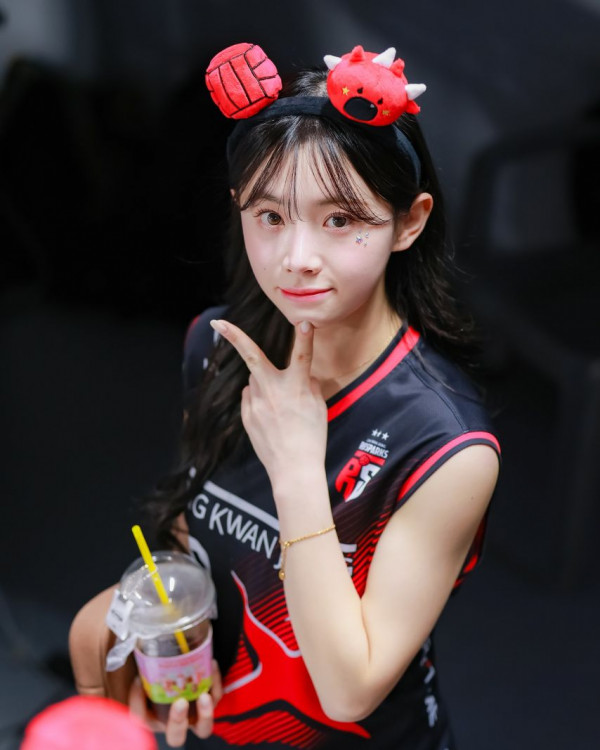 be5cd955e419a7a830daa6e28c7c3857_1739486500_037.jpg