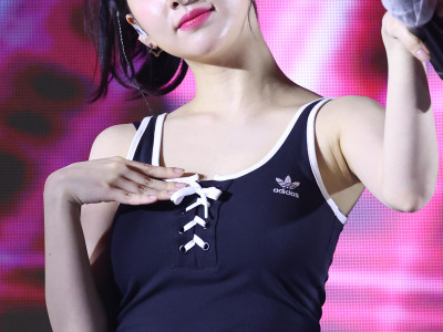 여자친구 비비지 은하 확대