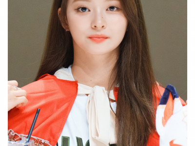 프로미스나인 나경
