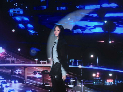 민지