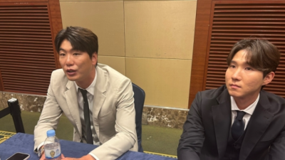 [ 스포츠중계 365티비 ] SSG 김광현 개막전에 10개팀 전원 외국인 투수 선발 이게 맞나? 자청해서라도 경험 쌓는게 정상 아닌가