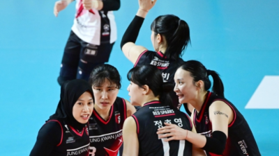 [ 스포츠중계 365티비 ] 여자 프로배구 정관장이 페퍼저축은행을 꺾고 정규리그 2위 확정