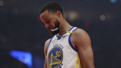 NBA 골든스테이트 어느 때보다 중요한 정규리그 최종전 앞두고 ‘슈퍼스타’ 스테픈 커리의 출전 여부 관심 집중