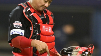 두산 만나 무기력한 1-7 완패 당한 KIA 난조 보였지만 진짜 승부는 '25억 원 다년계약 안방마님' 김태군의 두 차례 송구 실책으로 갈려
