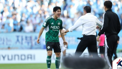 '전북 에이스 등극' 전진우의 세리머니도 눈길...비결은? '이승우의 속성 과외'