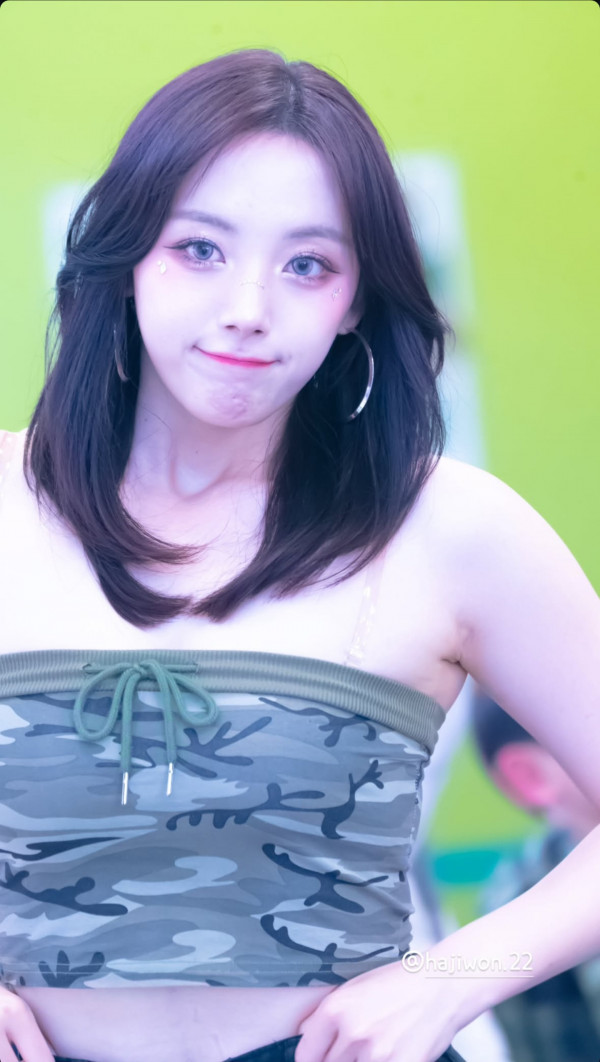 b9e4e4844466ae83322dc1aade63f0f3_1744115503_2363.jpg