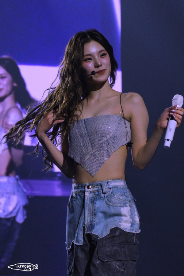 b9e4e4844466ae83322dc1aade63f0f3_1744117378_3312.jpg