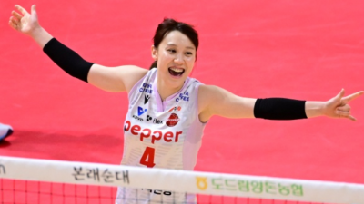 페퍼 창단 최초-최초-최초 기록 이끈 '언성 히어로' 한다혜 최초 봄배구도 도전해볼게요