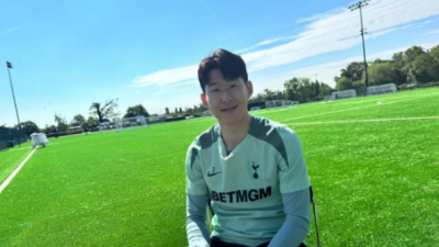 손흥민, 우승을 향한 마지막 퍼즐 조각 케인과의 영상 통화에서 느낀 기쁨과 결의