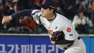 '롯데 상승세 기여' 김원중, 역대 5번째 6시즌 연속 두 자릿수 세이브 '단 1개' 남았다