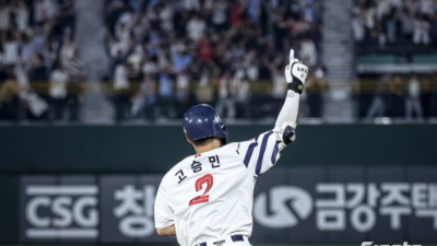 236분 대혈투! 4:4→5:5→7:7 끝날 때까지 모른다! 이것이 엘롯라시코…롯데-LG 무승부