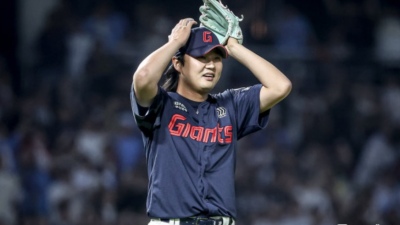 최다 홀드·팬 투표 1위에도 탈락…또 좌절된 롯데 정철원의 첫 올스타전