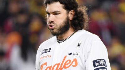 한화 폰세, ‘초대형 트레이드설’ 휘말리다