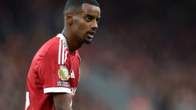 이삭, 리버풀서 전무후무 ‘첫 4경기 전패’ 불명예 기록