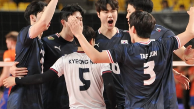 허수봉-김지한-임동혁 맹폭! 한국 남자배구, 평가전서 네덜란드에 역전승 쾌거