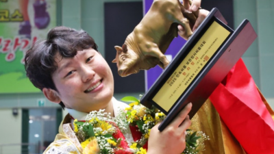“고집 많이 부리고 있었는데… 나를 다시 찾았다” 오창록, 보은장사씨름대회서 한라장사 탈환
