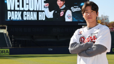 박찬호, KIA 떠나 두산으로…12년 광주 생활 마무리하며 팬들에게 작별 인사