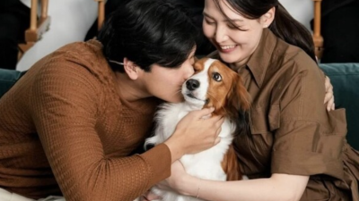 오타니 쇼헤이, MVP 수상 현장 논란…“강아지에게만 키스?”