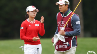 황유민, KLPGA 마지막 국내 대회 우승 도전…홍정민, 상금왕·다승왕 노린다
