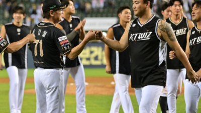 KT, LG 상대로 짜릿한 대역전승!