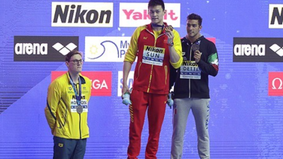 쑨양, 34세에도 메달 획득…‘보라색 소변’ 논란 잊었나?