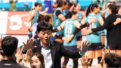 GS칼텍스, V리그 개막전서 IBK 꺾고 이변 연출