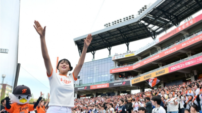 한화 'KBO 최초' 어디까지 가나?…식지 않는 야구 열기, 홈 22경기 연속 완판 신기록