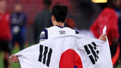 '韓대표팀 주장, 중동행 임박'→사우디 3팀, 연봉 430억 제안...SON, 8월 내한 '고별전' 될까
