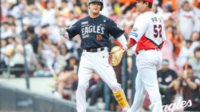 한화 이글스, KIA 타이거즈를 연장전에서 3-2로 제압하며 1위 경쟁에 박차를 가하다!