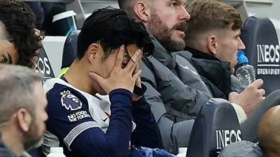손흥민, 미국 이적 거부 후 토트넘에 남을 경우 벤치 선수로 전락할 가능성…팬들 우려 커져